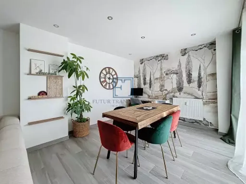 Achat appartement à vendre 3 pièces 79 m² - Trappes