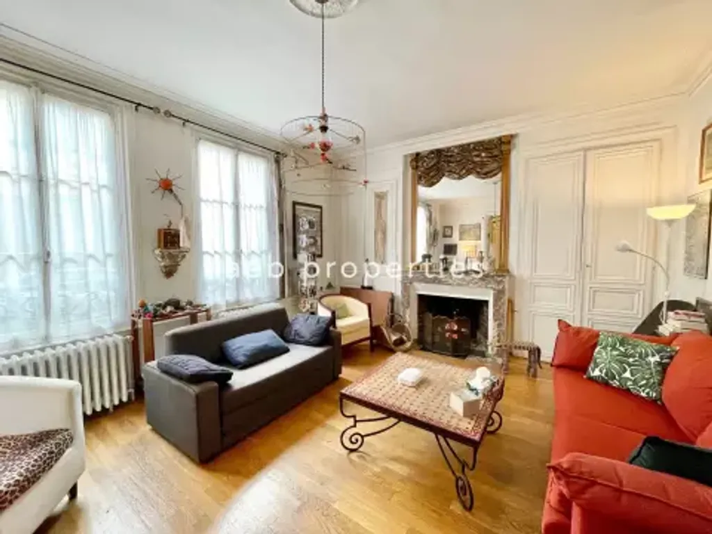 Achat maison à vendre 4 chambres 172 m² - Troyes