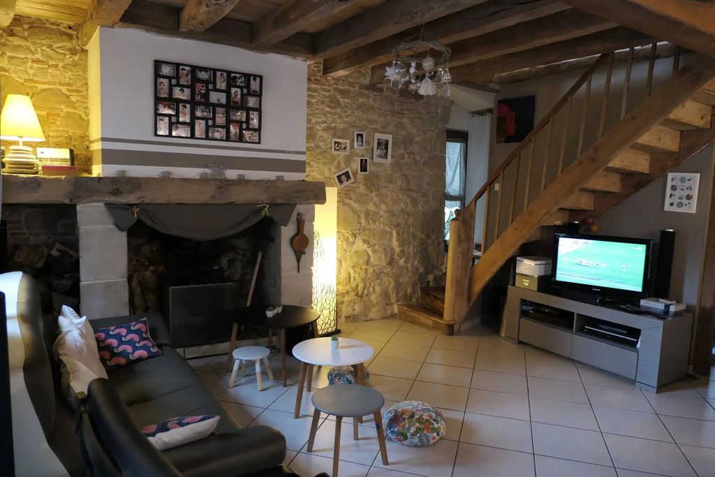 Achat maison à vendre 3 chambres 120 m² - Saint-Julia