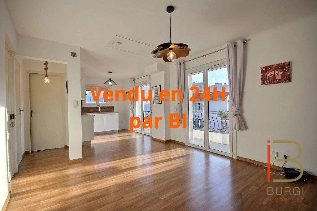 Achat appartement à vendre 3 pièces 59 m² - Saint-Raphaël
