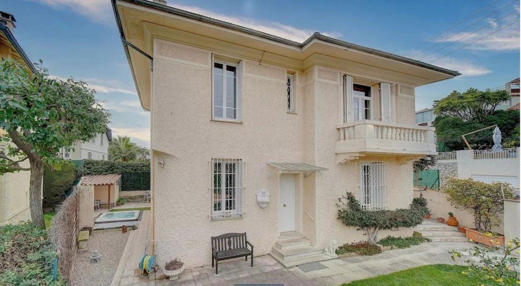 Achat maison à vendre 3 chambres 158 m² - Cannes