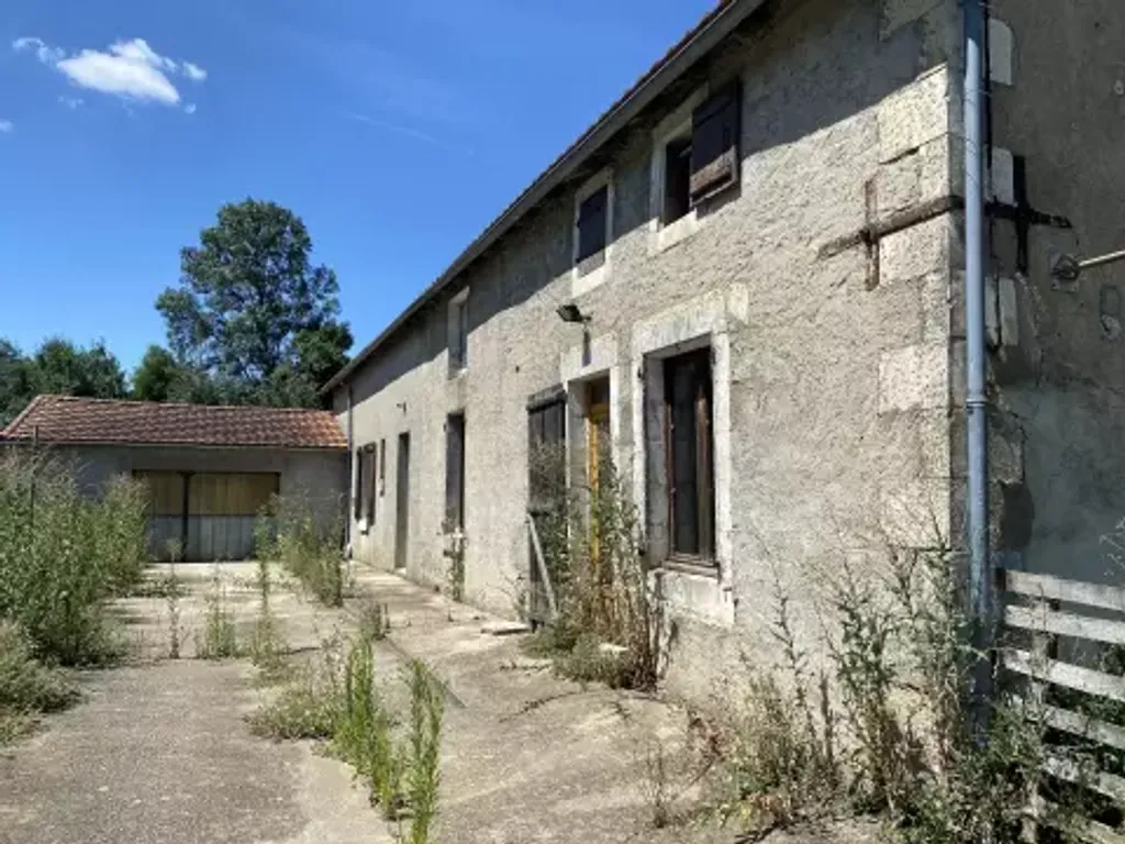 Achat maison à vendre 1 chambre 107 m² - La Ferrière-Airoux