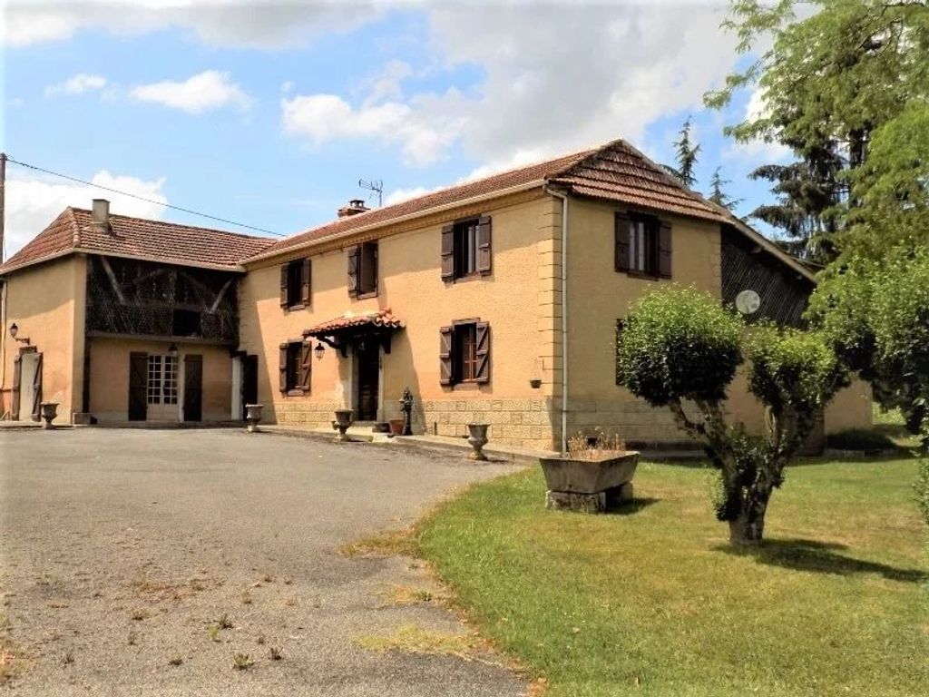 Achat maison à vendre 3 chambres 183 m² - Miélan