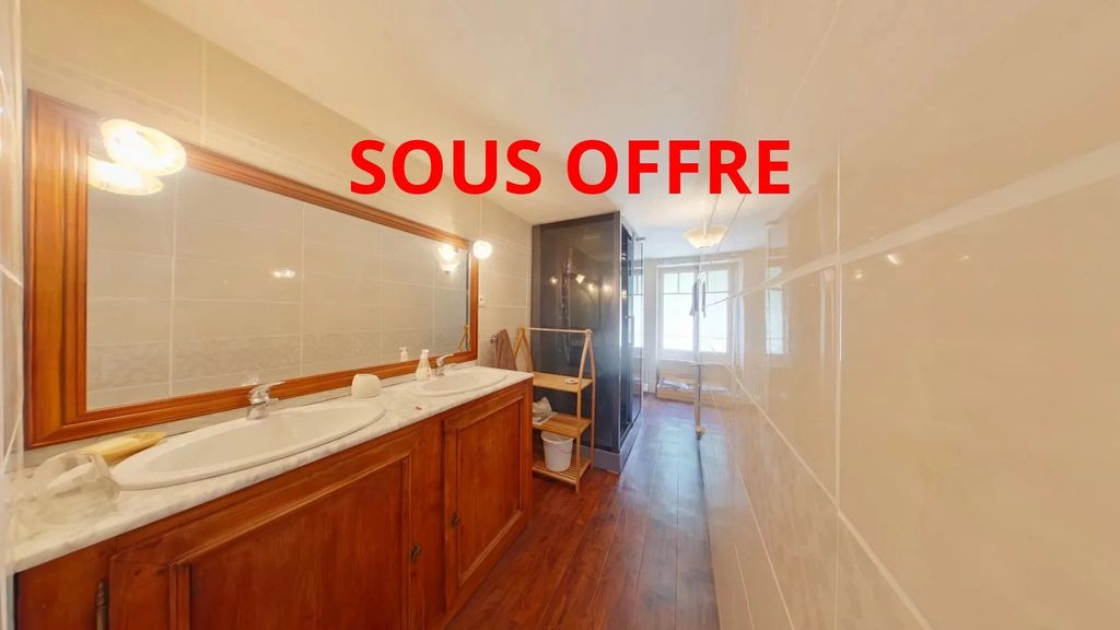 Achat appartement à vendre 6 pièces 145 m² - Salins-les-Bains