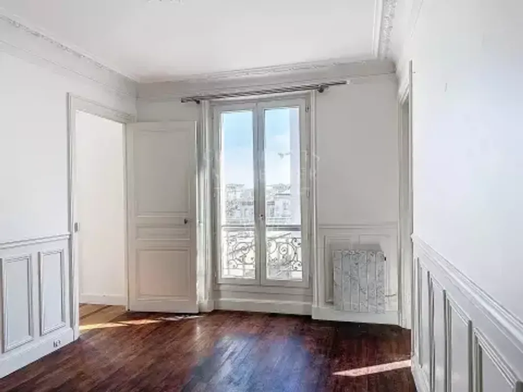 Achat appartement à vendre 3 pièces 55 m² - Paris 10ème arrondissement