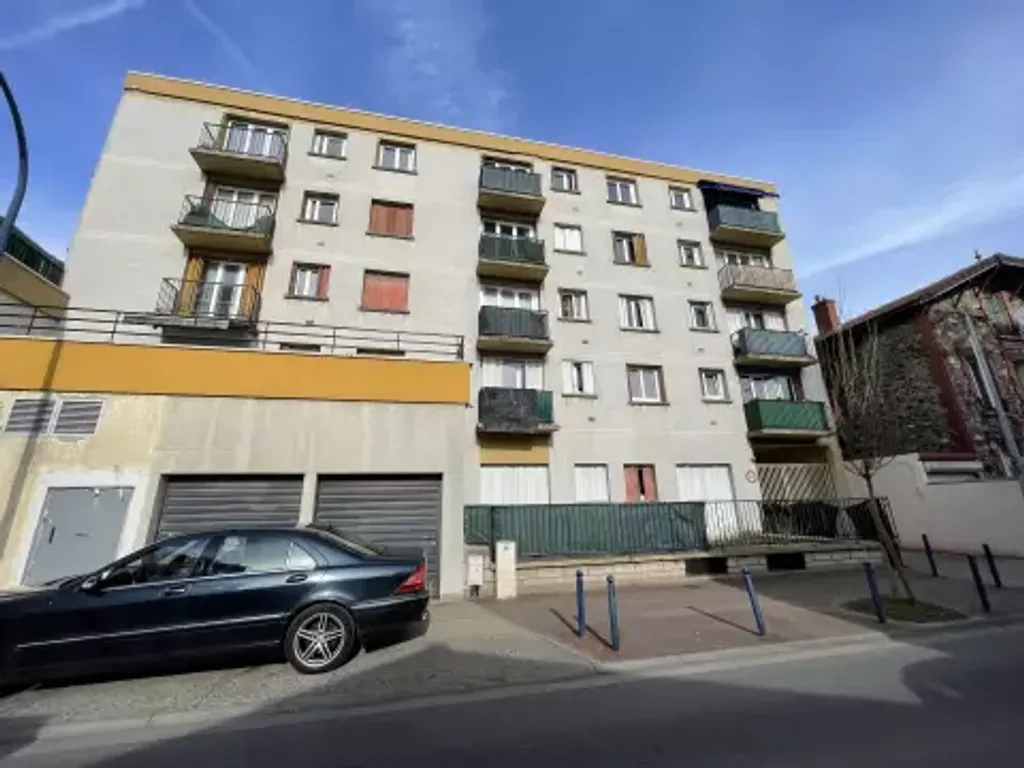 Achat appartement à vendre 3 pièces 63 m² - Drancy