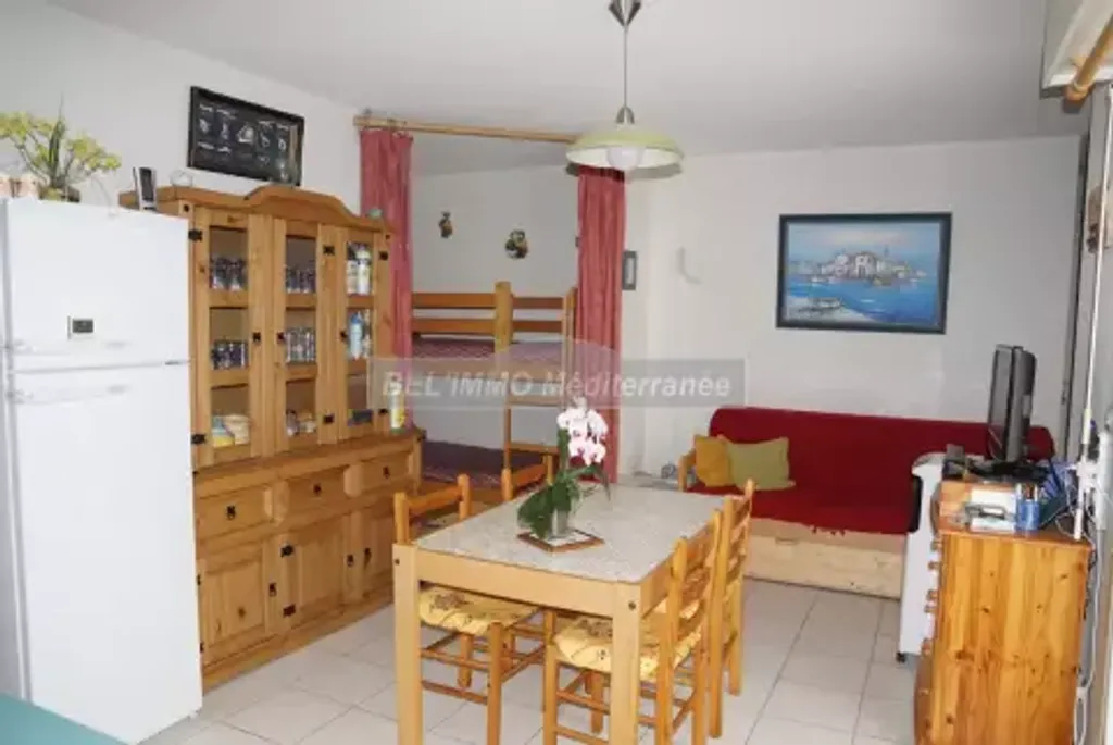 Achat appartement à vendre 2 pièces 37 m² - Cavalaire-sur-Mer