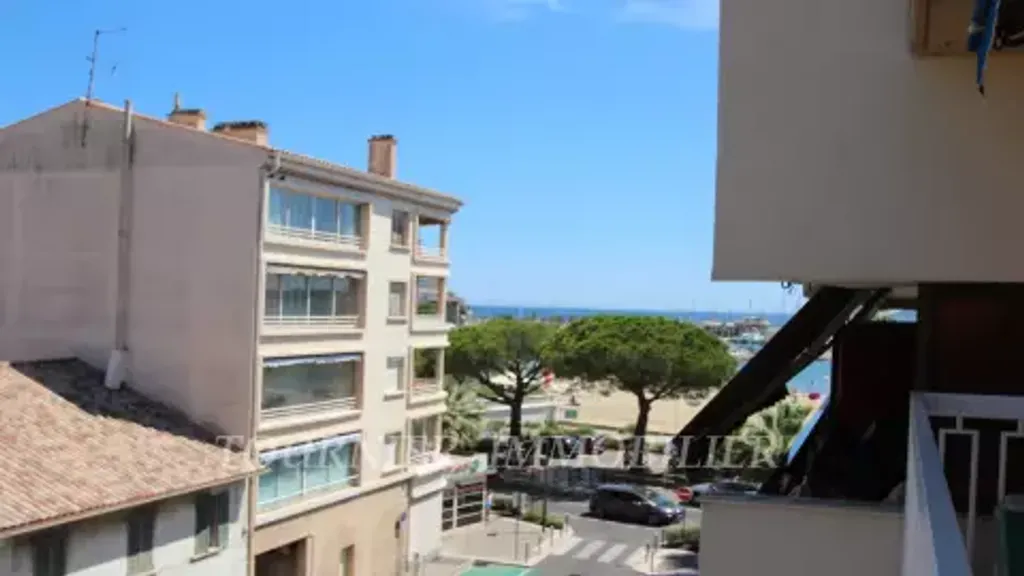 Achat appartement à vendre 3 pièces 58 m² - Sainte-Maxime