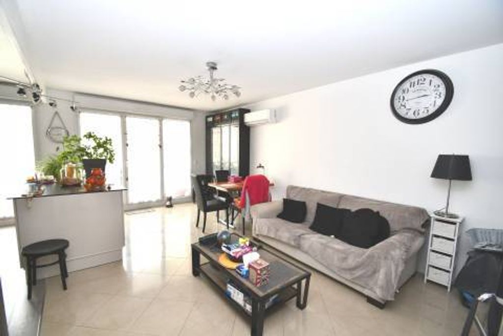 Achat appartement à vendre 3 pièces 66 m² - Les Pavillons-sous-Bois