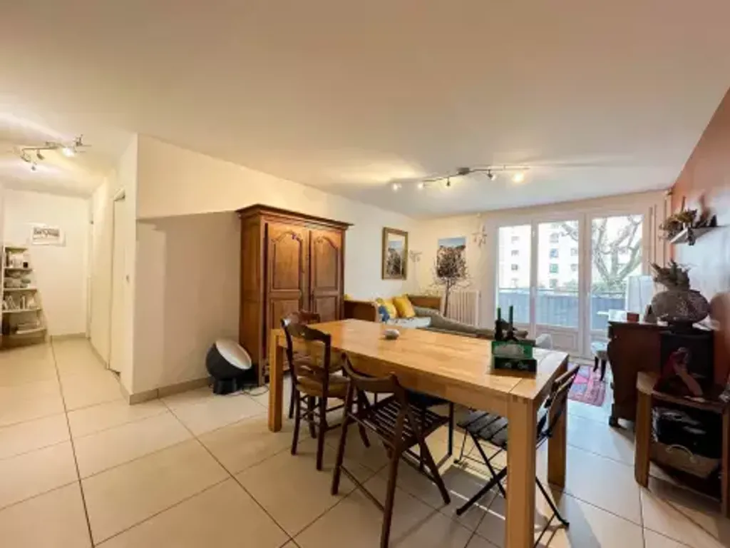 Achat appartement à vendre 4 pièces 95 m² - Annecy