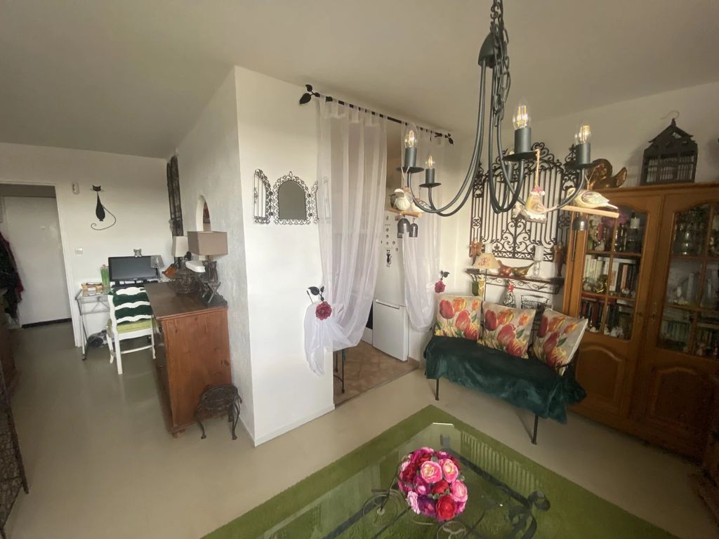 Achat appartement à vendre 2 pièces 50 m² - Miramas