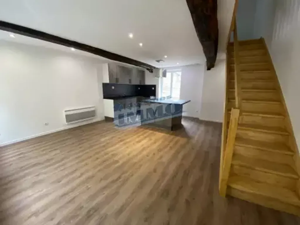 Achat maison à vendre 3 chambres 109 m² - Saint-Pol-sur-Ternoise