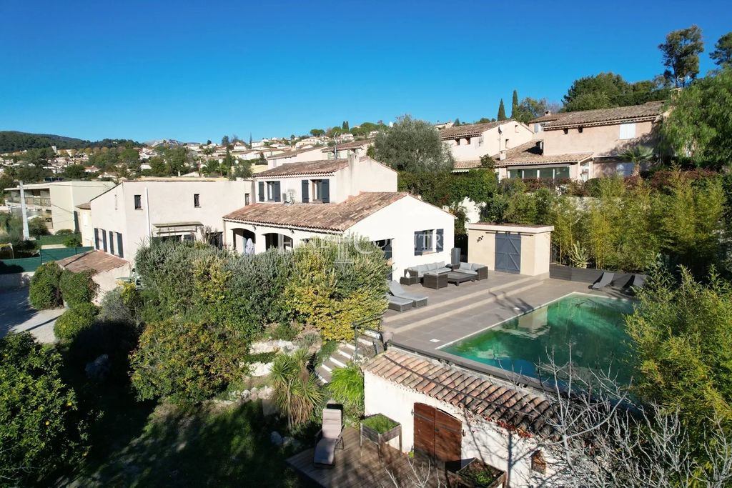 Achat maison à vendre 6 chambres 292 m² - La Colle-sur-Loup