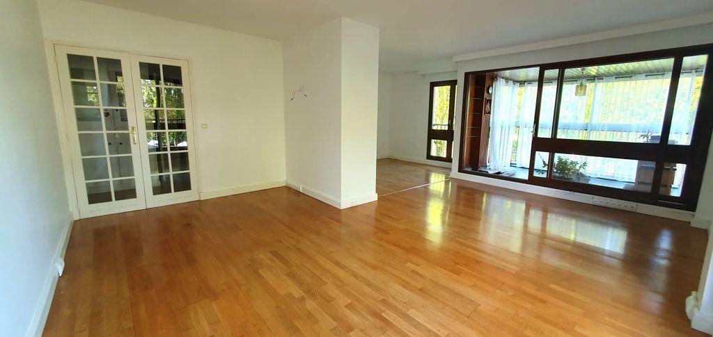 Achat appartement à vendre 6 pièces 111 m² - Le Chesnay