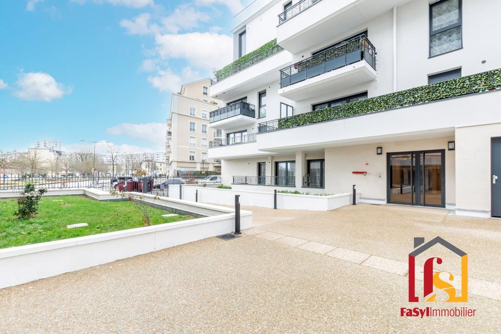 Achat appartement à vendre 4 pièces 89 m² - Chelles