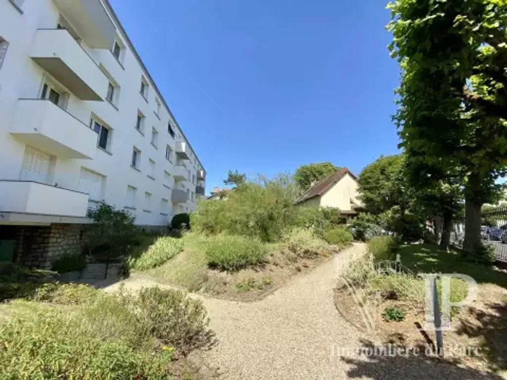 Achat appartement à vendre 3 pièces 48 m² - Le Vésinet