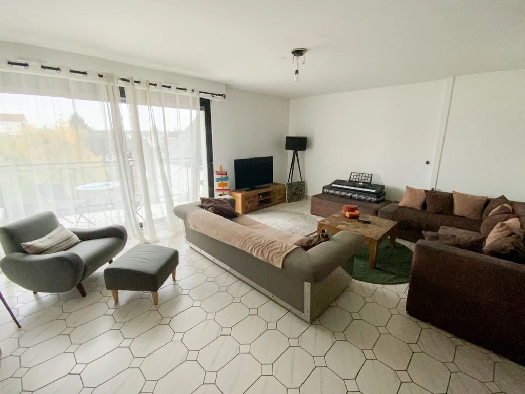 Achat appartement à vendre 5 pièces 105 m² - Le Raincy