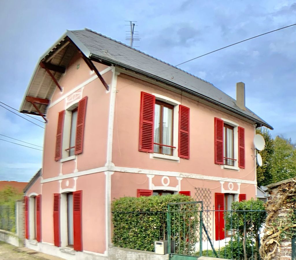 Achat maison à vendre 3 chambres 110 m² - Crépy-en-Valois