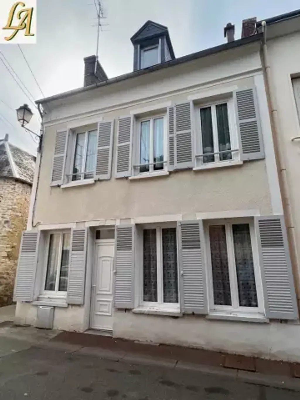 Achat maison à vendre 3 chambres 68 m² - Pacy-sur-Eure