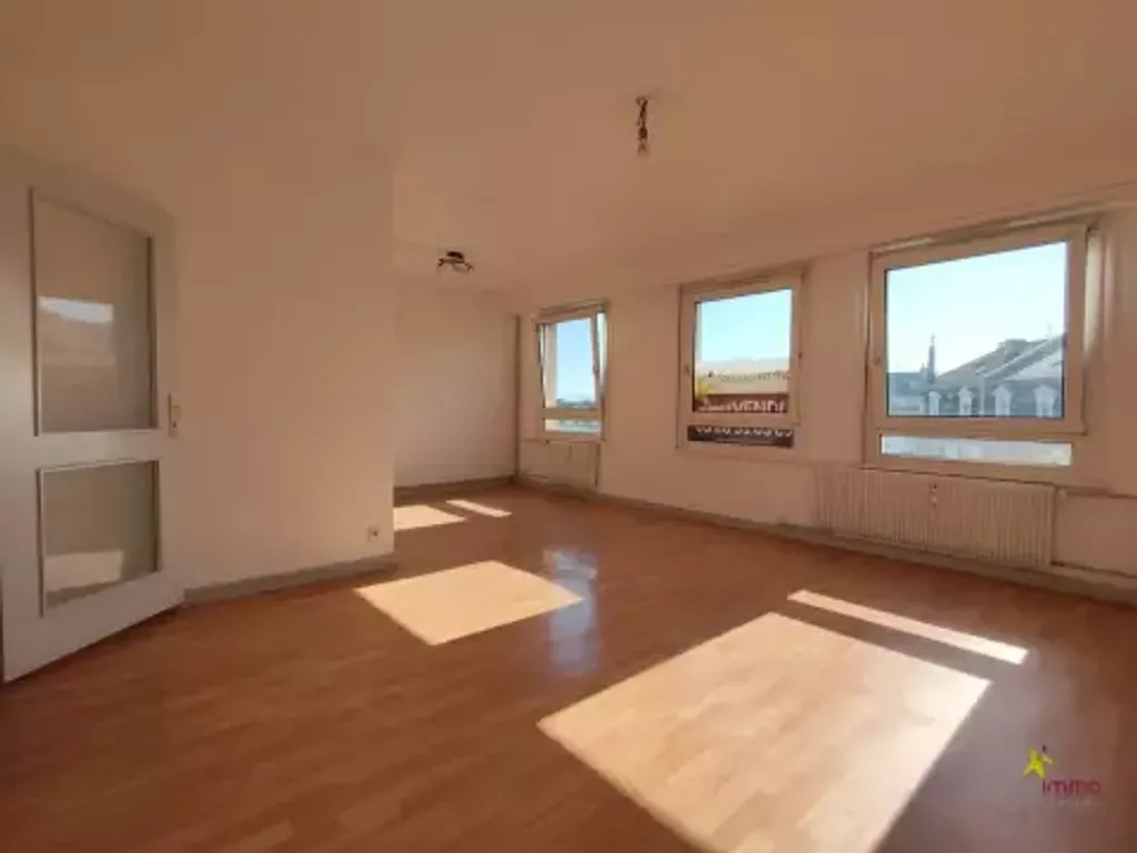 Achat appartement à vendre 4 pièces 94 m² - Strasbourg