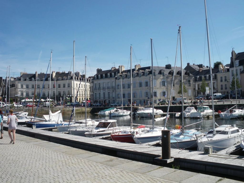 Achat appartement à vendre 5 pièces 86 m² - Vannes