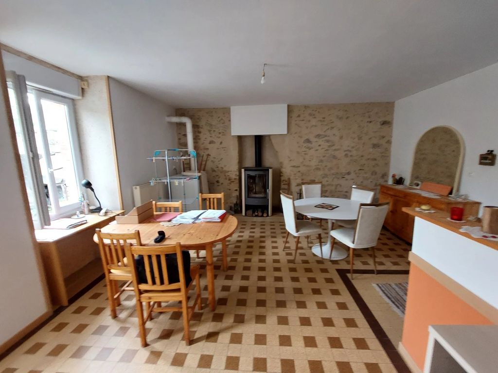 Achat maison à vendre 4 chambres 182 m² - Coulonges-Thouarsais