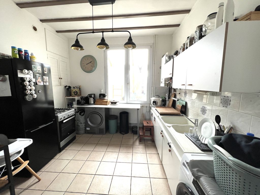 Achat maison à vendre 4 chambres 116 m² - Cappelle-la-Grande