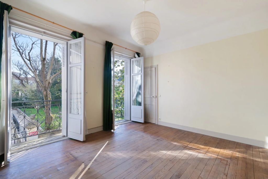 Achat appartement à vendre 4 pièces 69 m² - Biarritz