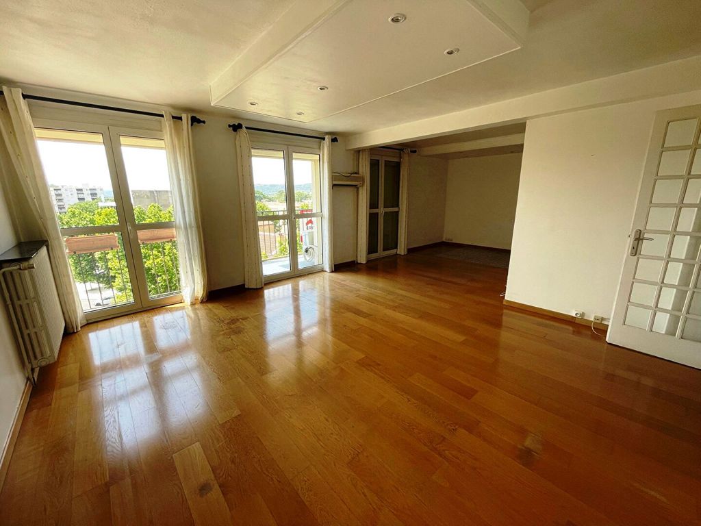 Achat appartement à vendre 4 pièces 94 m² - Bagnols-sur-Cèze