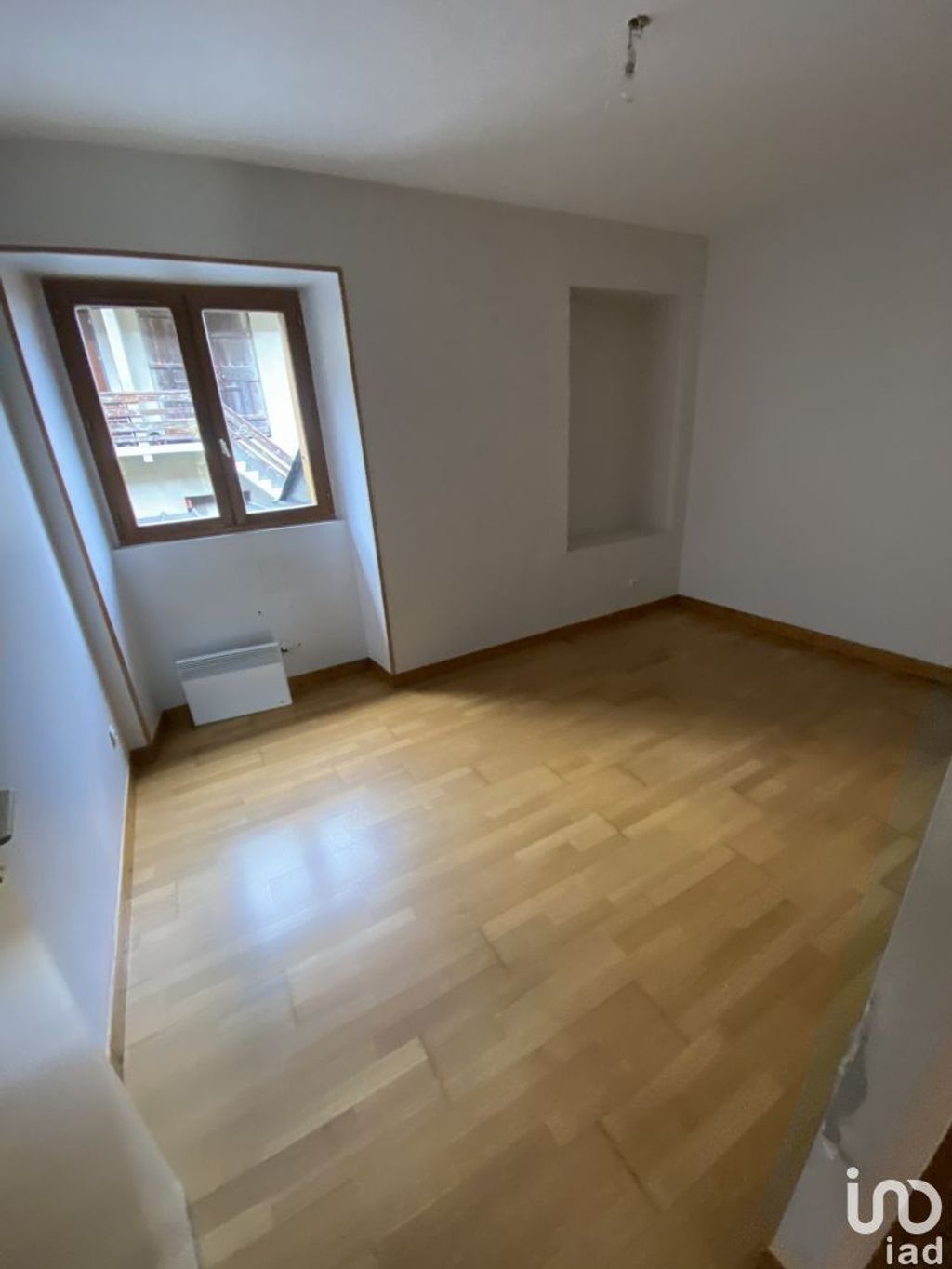 Achat appartement à vendre 4 pièces 82 m² - Le Bourg-d'Oisans