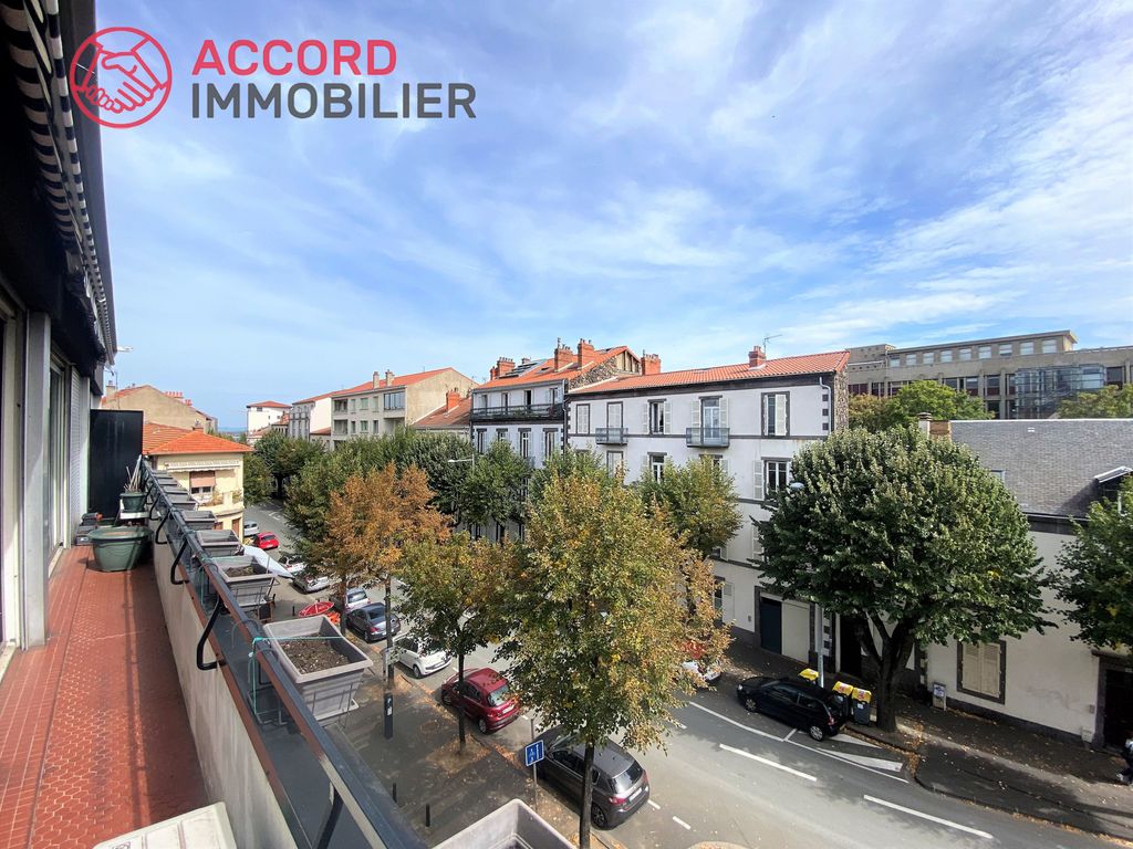 Achat appartement à vendre 6 pièces 118 m² - Clermont-Ferrand