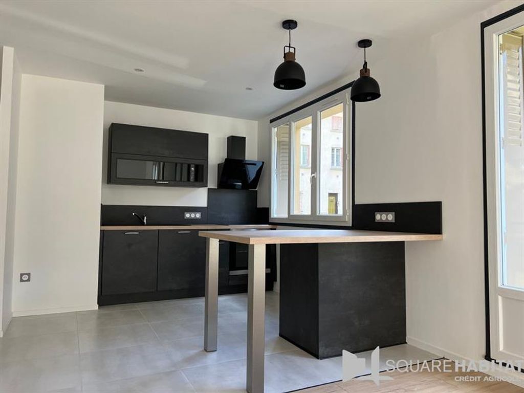 Achat appartement à vendre 4 pièces 76 m² - Royat