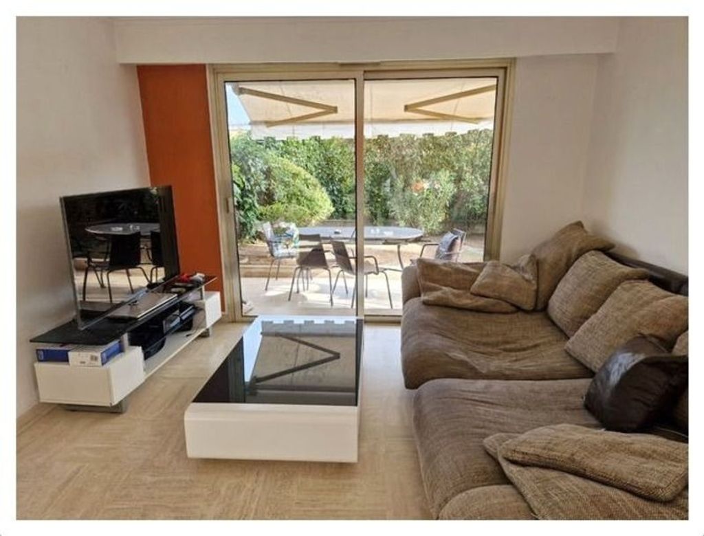 Achat appartement à vendre 3 pièces 68 m² - Grasse