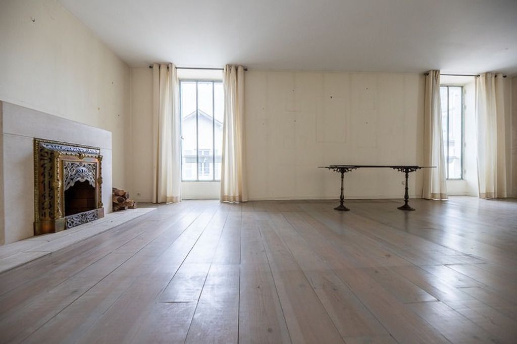 Achat maison à vendre 2 chambres 312 m² - Pau