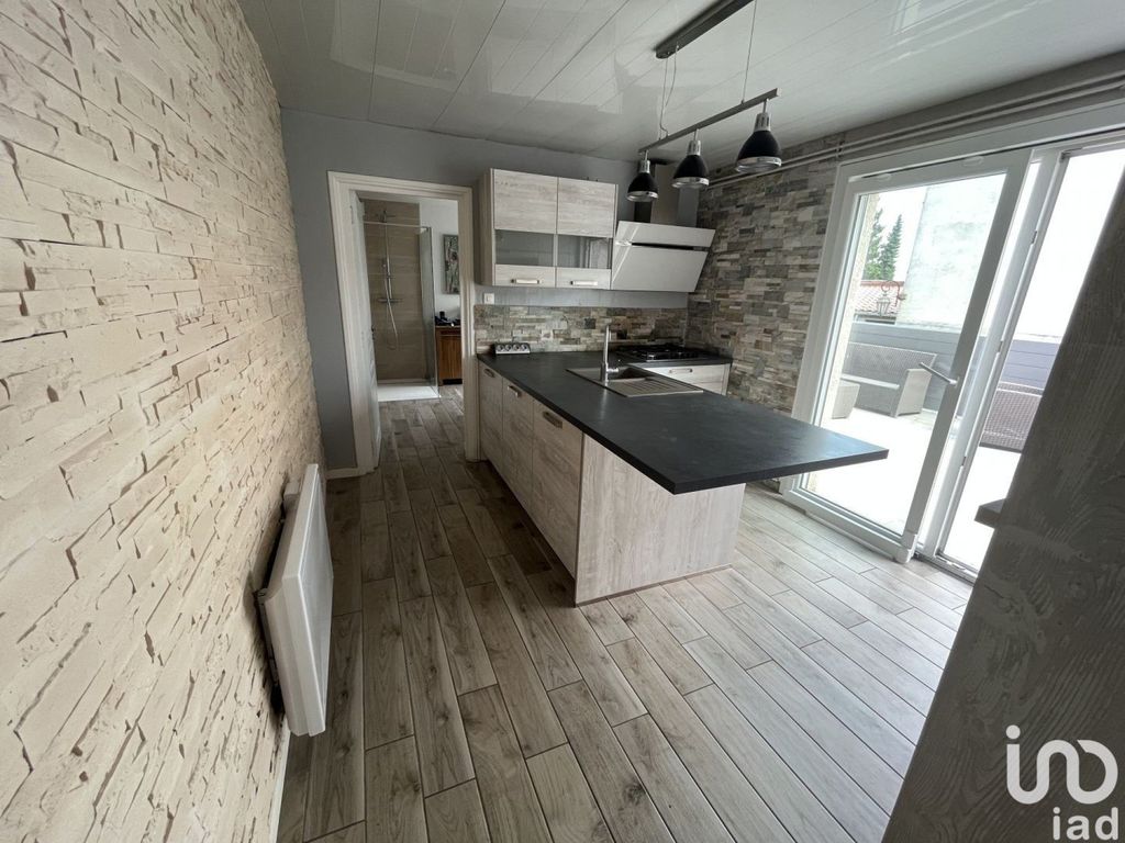 Achat maison à vendre 2 chambres 90 m² - Neuville-sur-Escaut
