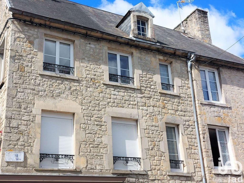 Achat maison à vendre 5 chambres 230 m² - Valognes