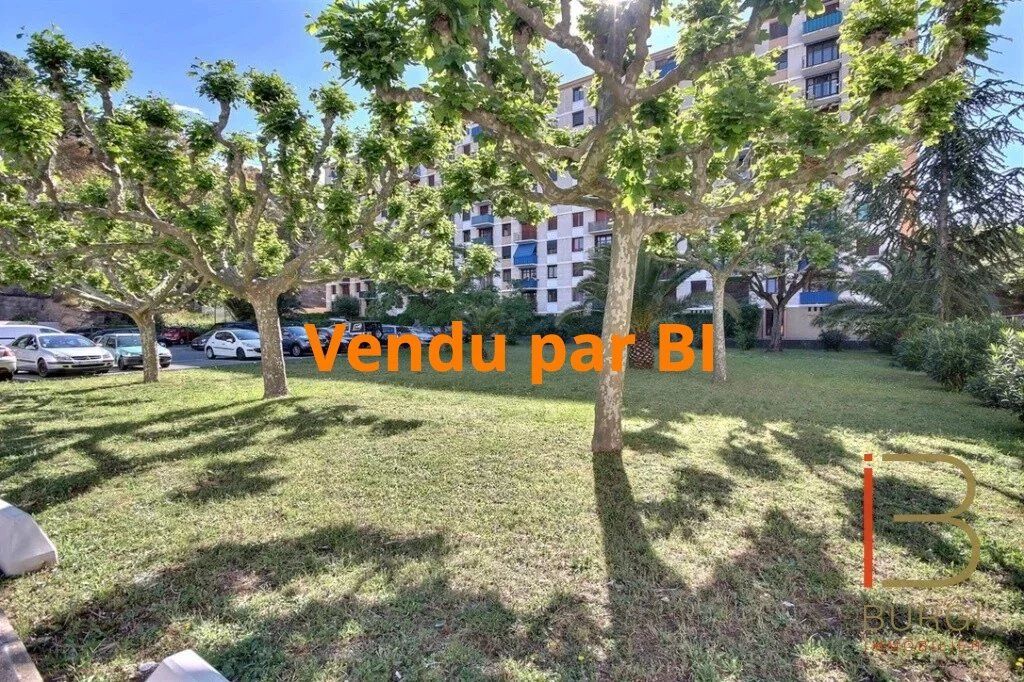 Achat appartement à vendre 2 pièces 40 m² - Saint-Raphaël