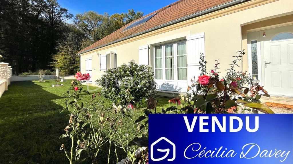 Achat maison à vendre 4 chambres 121 m² - Villeroy