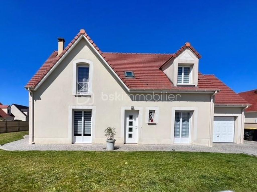 Achat maison à vendre 5 chambres 150 m² - Pontault-Combault