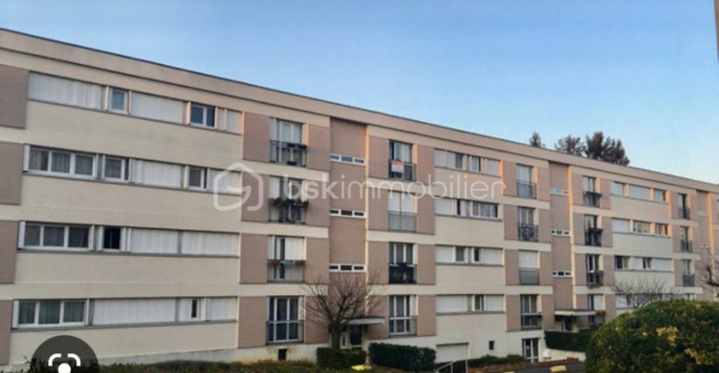 Achat appartement à vendre 5 pièces 82 m² - Yerres