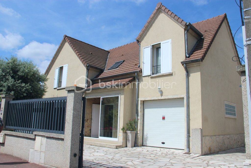 Achat maison à vendre 4 chambres 205 m² - Juvisy-sur-Orge