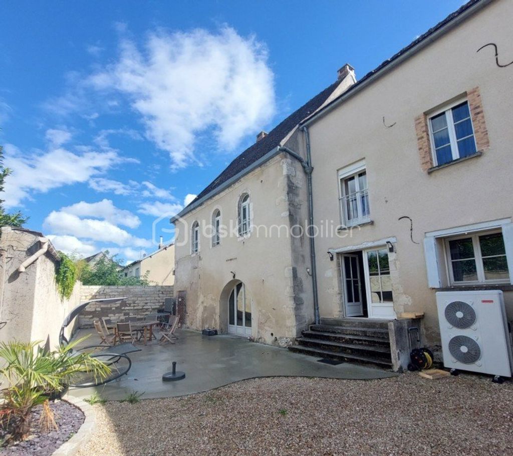 Achat maison à vendre 5 chambres 240 m² - Sens