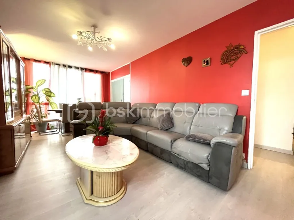 Achat appartement à vendre 4 pièces 86 m² - Évry