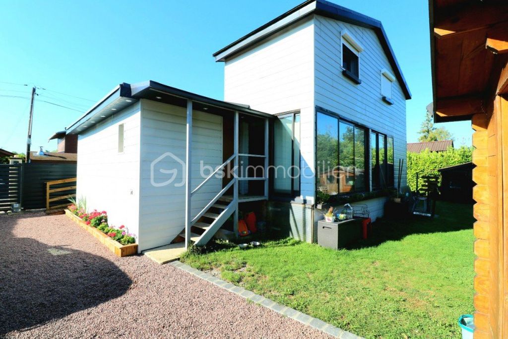 Achat maison à vendre 2 chambres 92 m² - Saint-Sauveur-lès-Bray