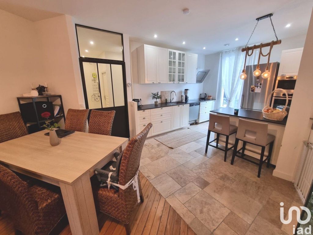 Achat appartement à vendre 3 pièces 68 m² - Villemomble