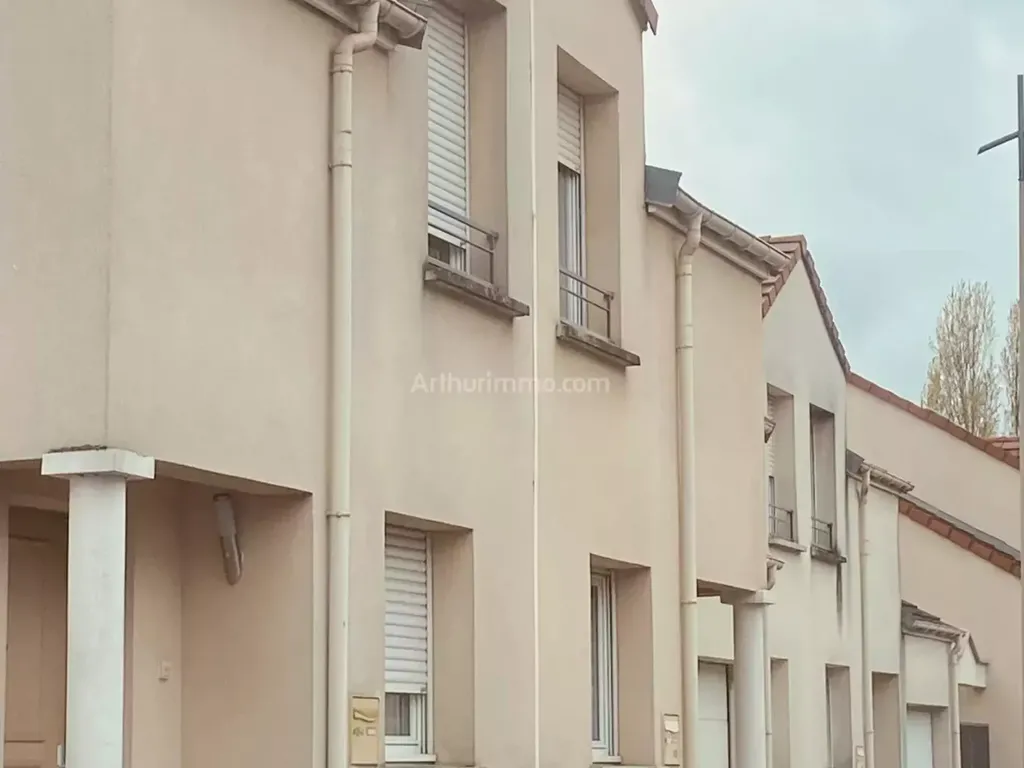Achat maison à vendre 3 chambres 79 m² - Villeneuve-Saint-Georges
