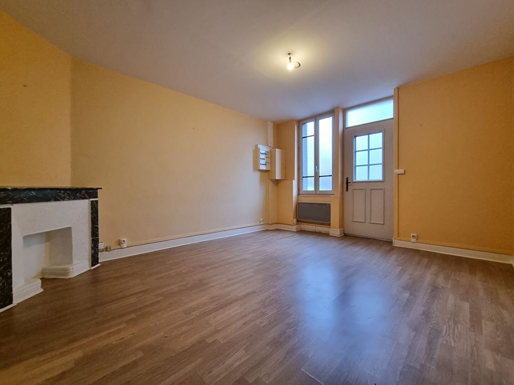 Achat maison à vendre 2 chambres 63 m² - Bourg-en-Bresse