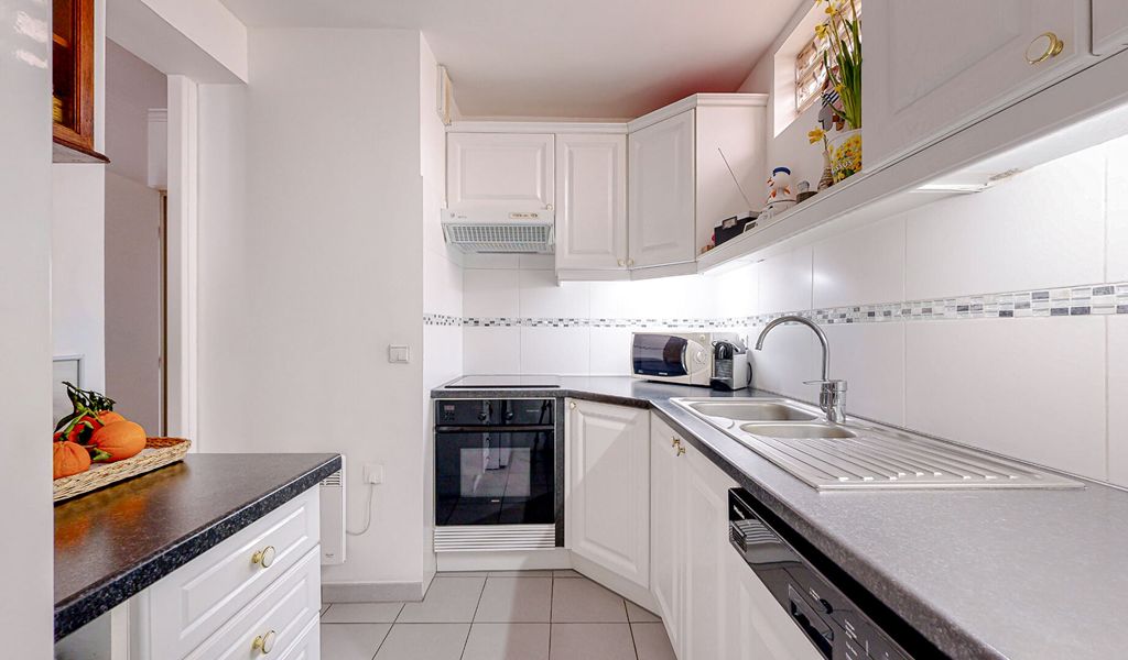 Achat appartement à vendre 3 pièces 65 m² - Paris 20ème arrondissement