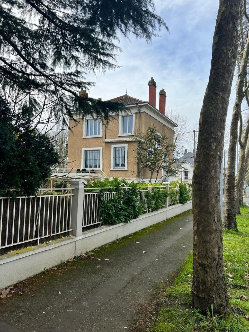 Achat maison à vendre 4 chambres 158 m² - Angers