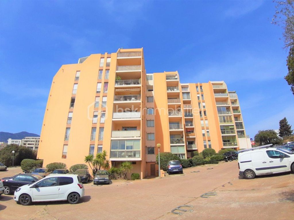 Achat appartement à vendre 2 pièces 52 m² - Ajaccio